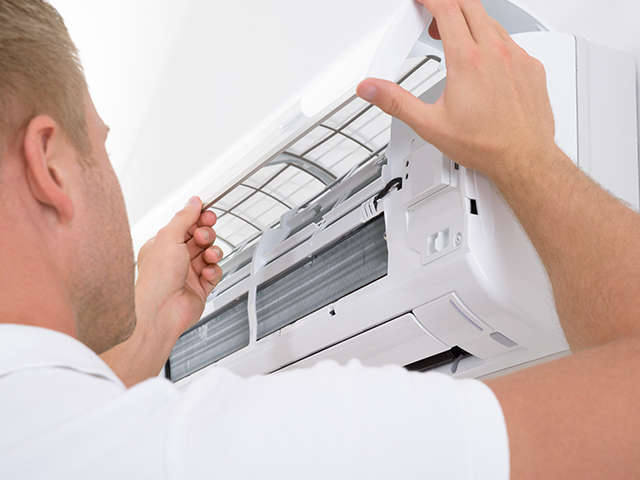 WINTRY TEMPERATURES ARE RIGHT AROUND THE CORNER